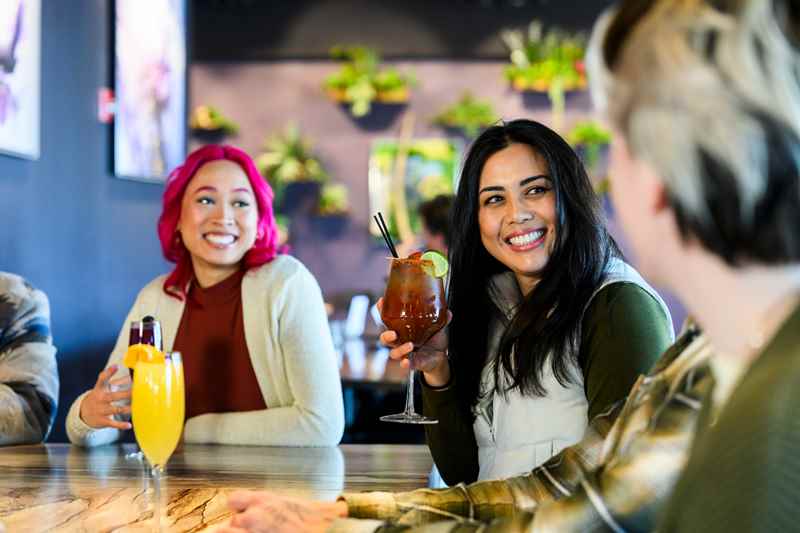 friends enjoying a drink at velveteen plum in wausau