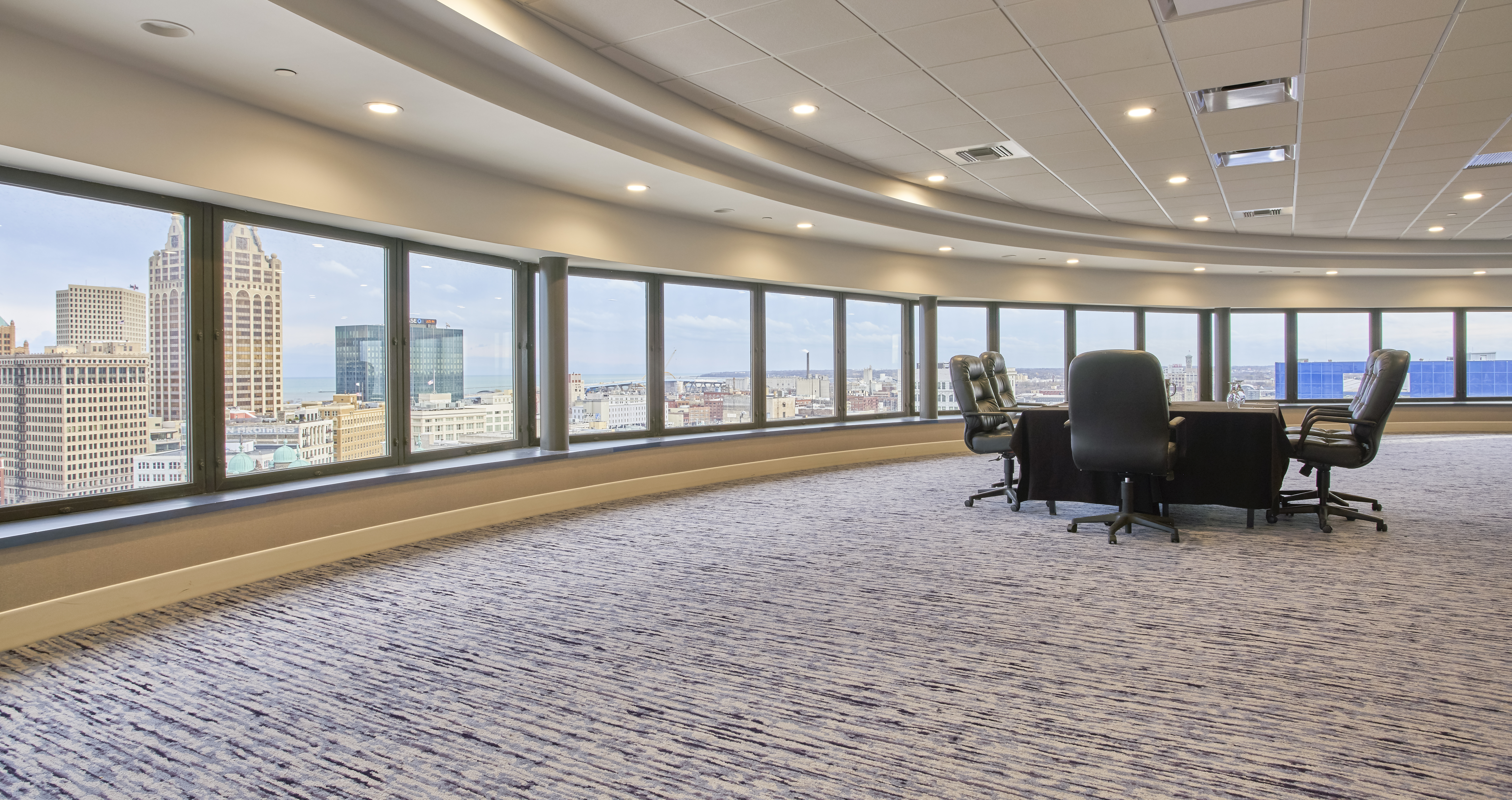 Welcome to Vue, Milwaukee's only circular rooftop ballroom.