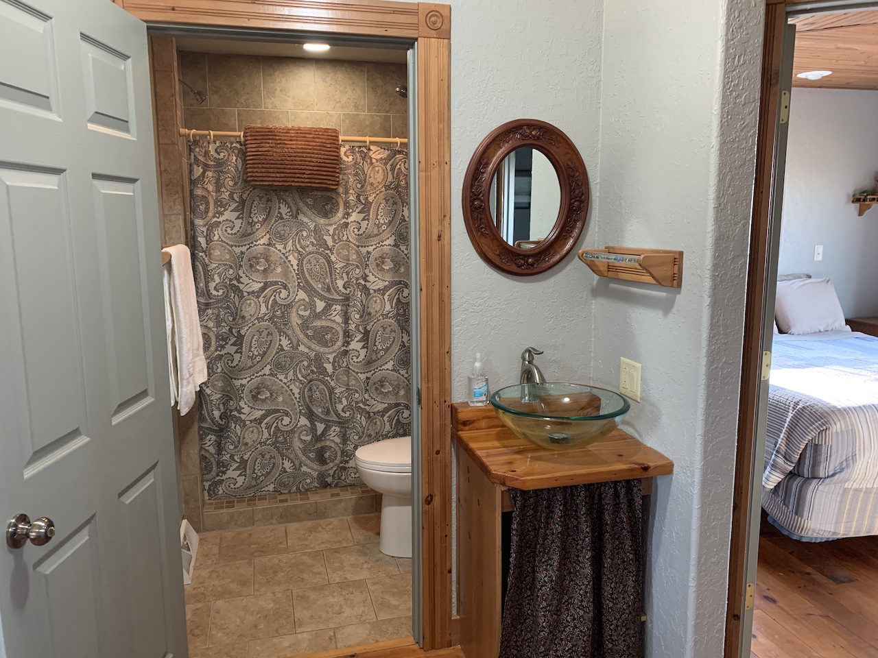 Handy bathroom just outside the king room.