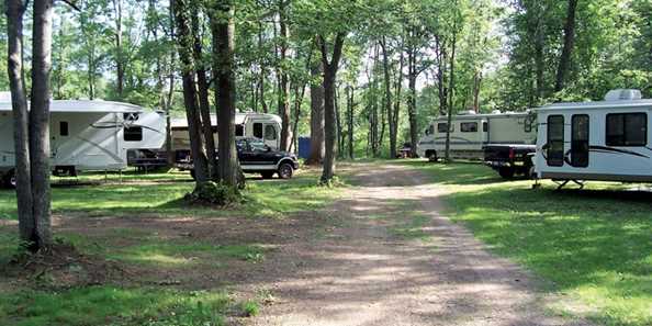 Moody&#39;s Wildwoods Campground RV sites