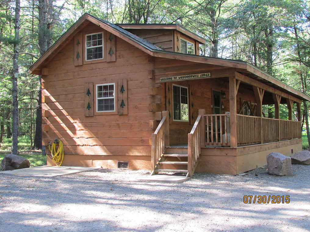 4 full beds, fits 8 people