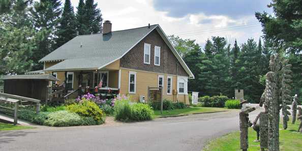 Historic Smith House Museum &amp; Gift Shop