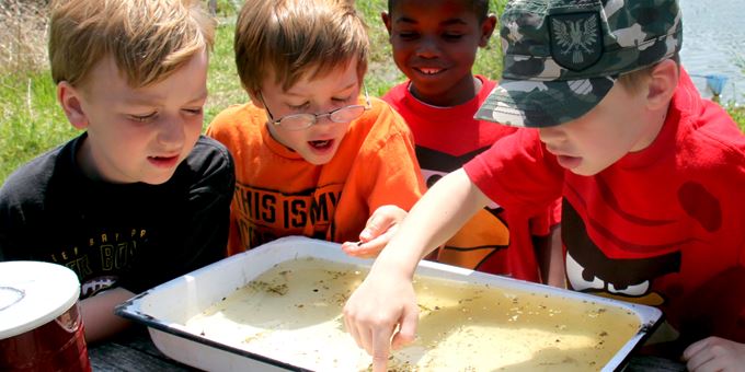 ALNC’s mission is to provide innovative hands-on programs for children and teachers that “…teach the student to see the land, to understand what he sees, and enjoy what he understands” in the spirit of Aldo Leopold.
