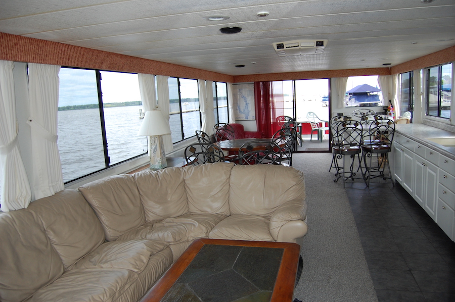 The main party room of the Cruisin' Turtle