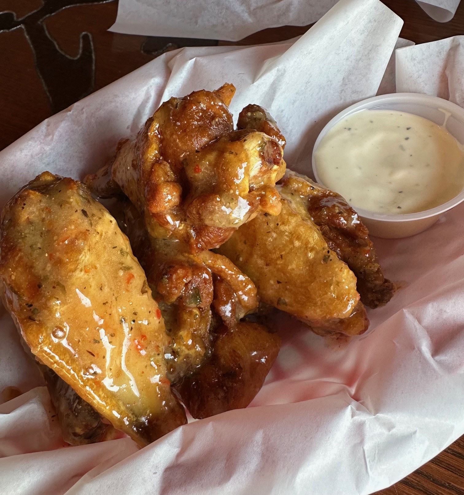 Legend Larry's wings