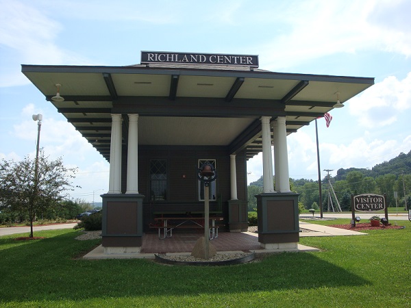 We are located in the former Trainstation Depot.