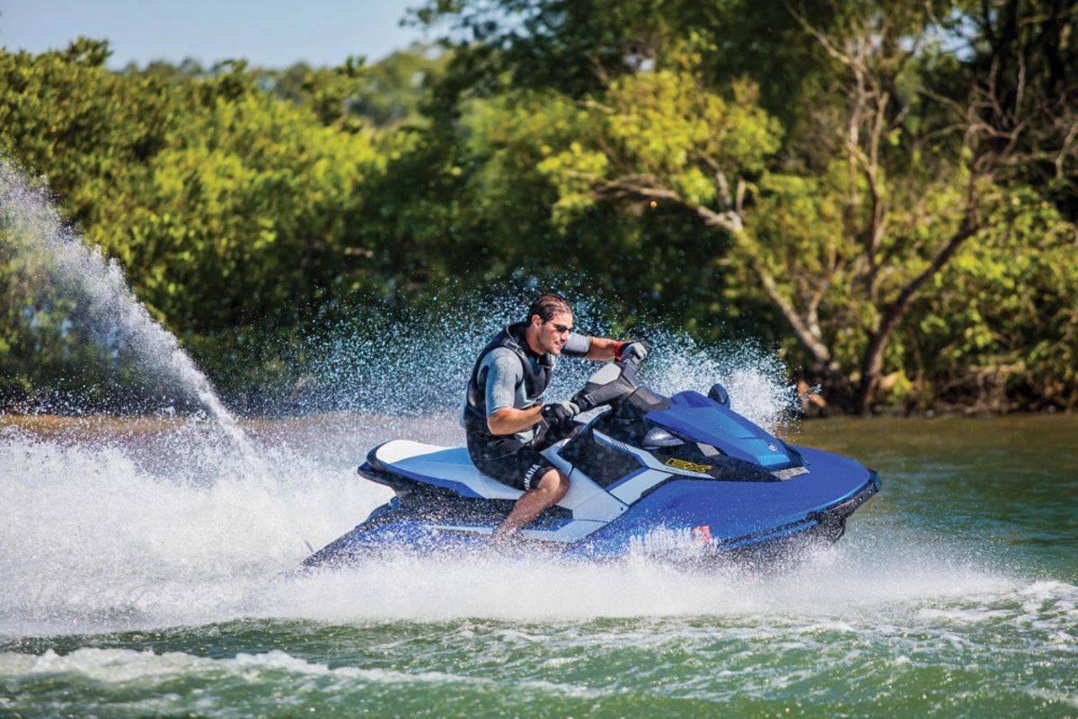 Lake Winnebago Boat & WaveRunner Rentals Travel Wisconsin