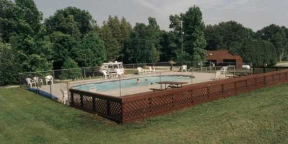 Heated swimming pool