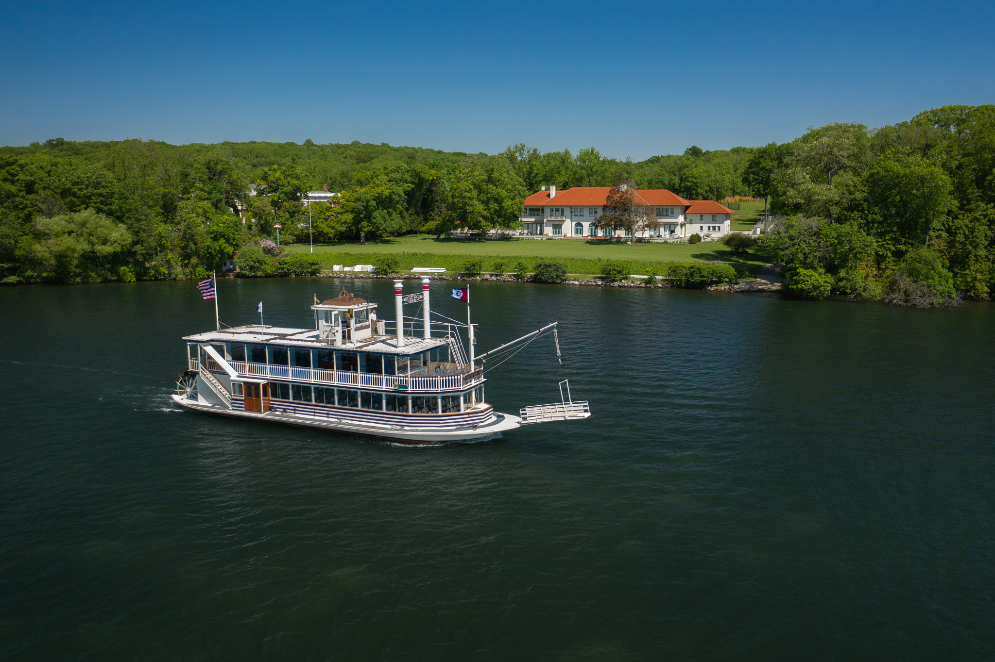 lake geneva cruise line donation request