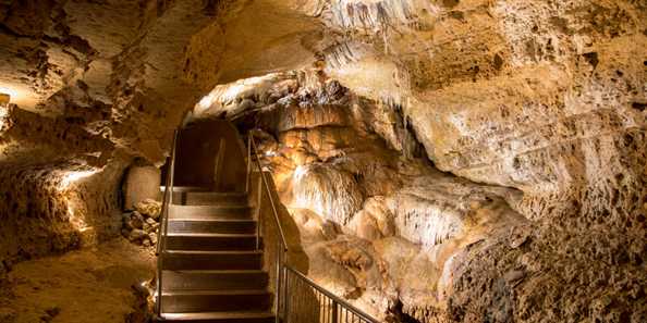 Cave of the Mounds | Travel Wisconsin
