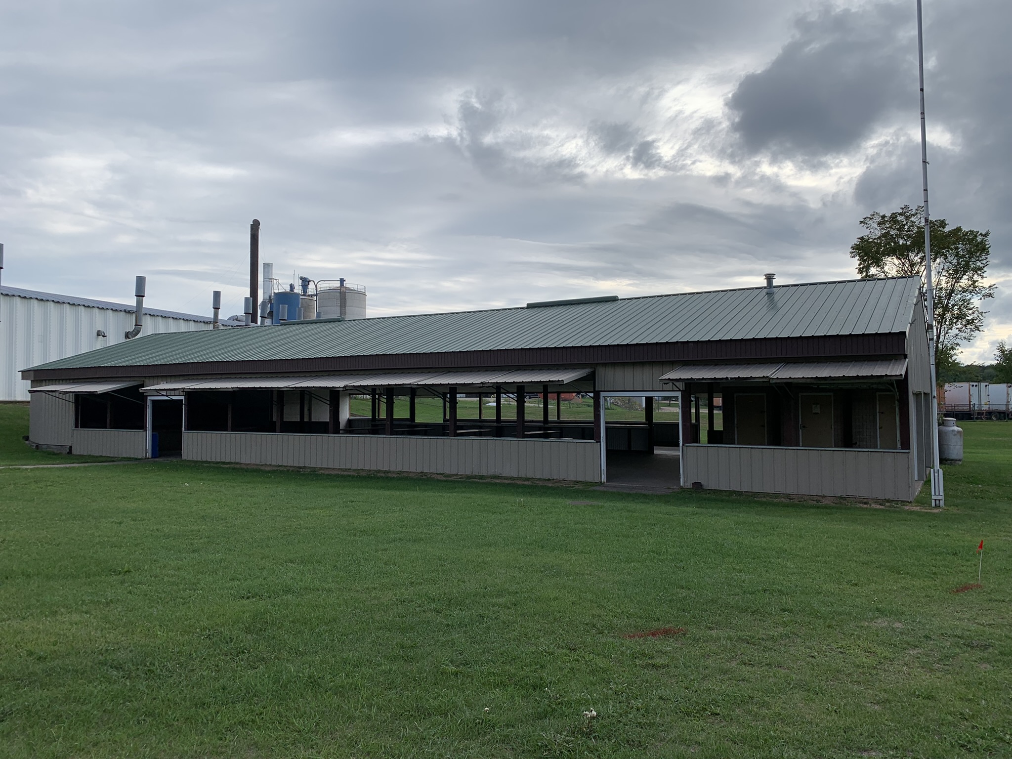 Located in White Lake Park, the Joe Edelman Pavilion provides a spacious, covered area perfect for picnics, family gatherings, and community events—all with scenic views of White Lake.