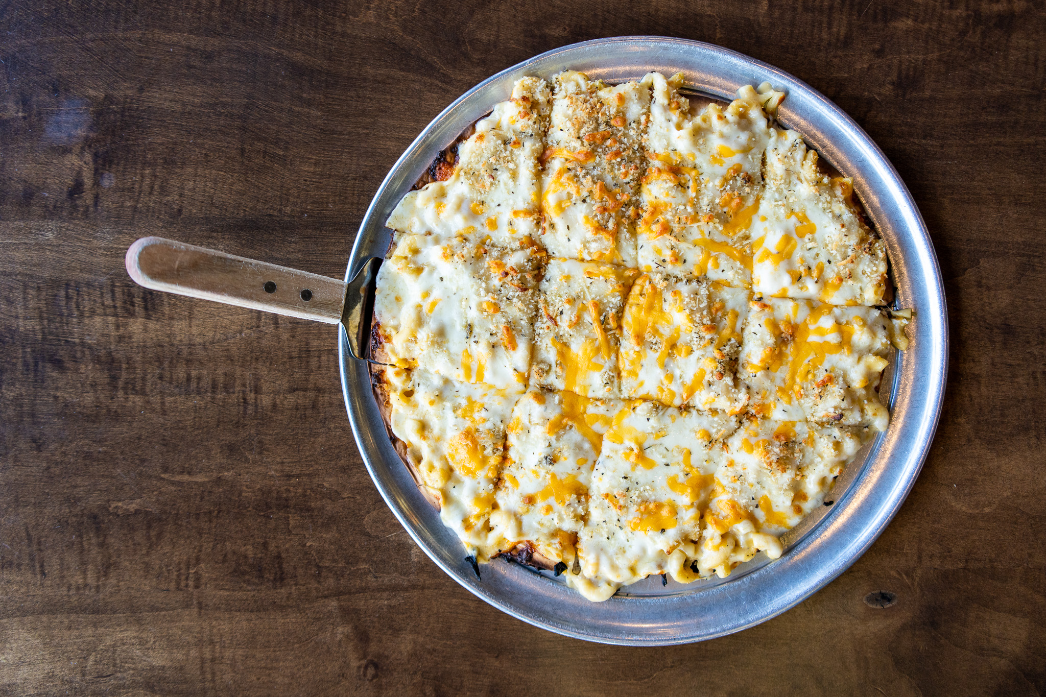 Mac n cheese pizza from Pizza Garden
