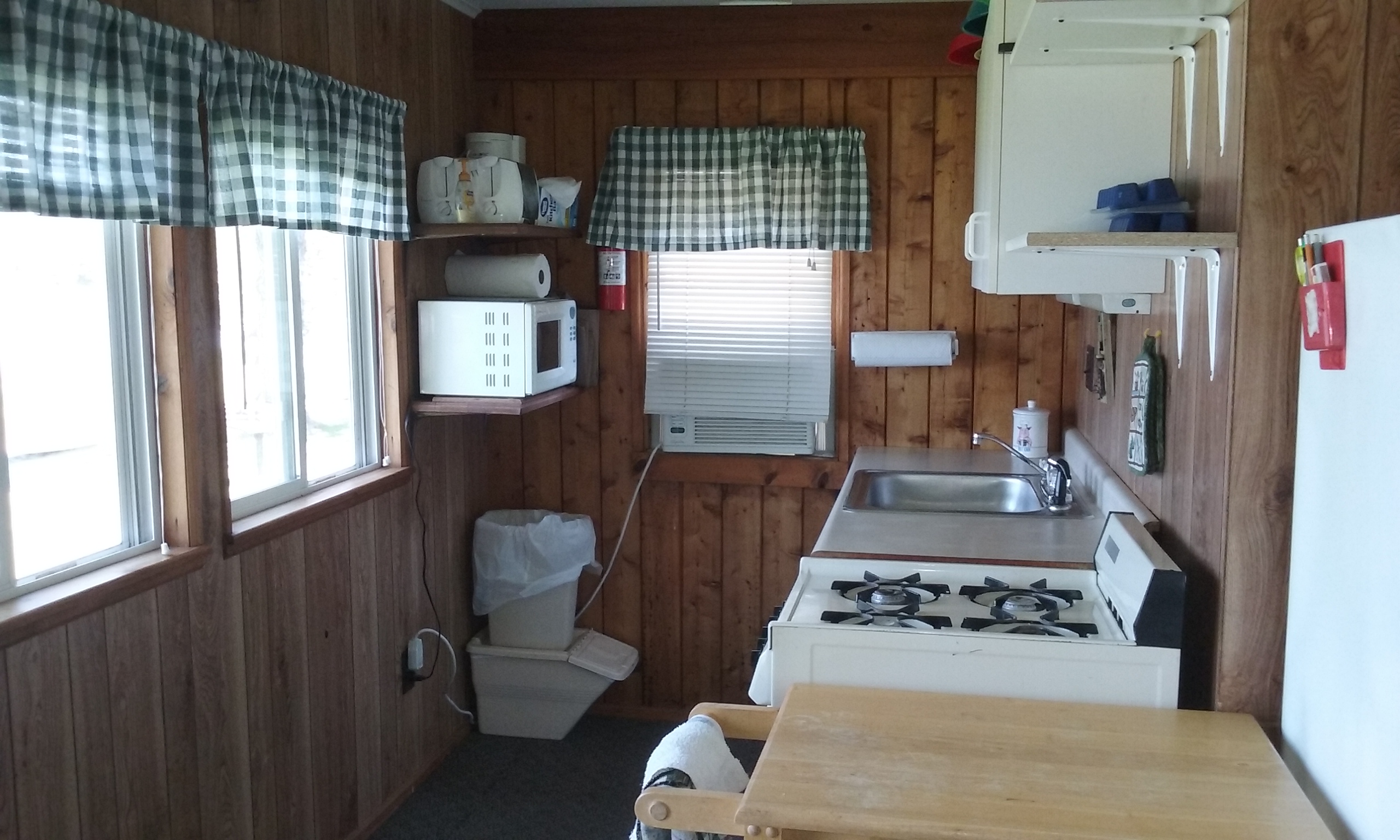 Loon Bay Resort-Kitchen