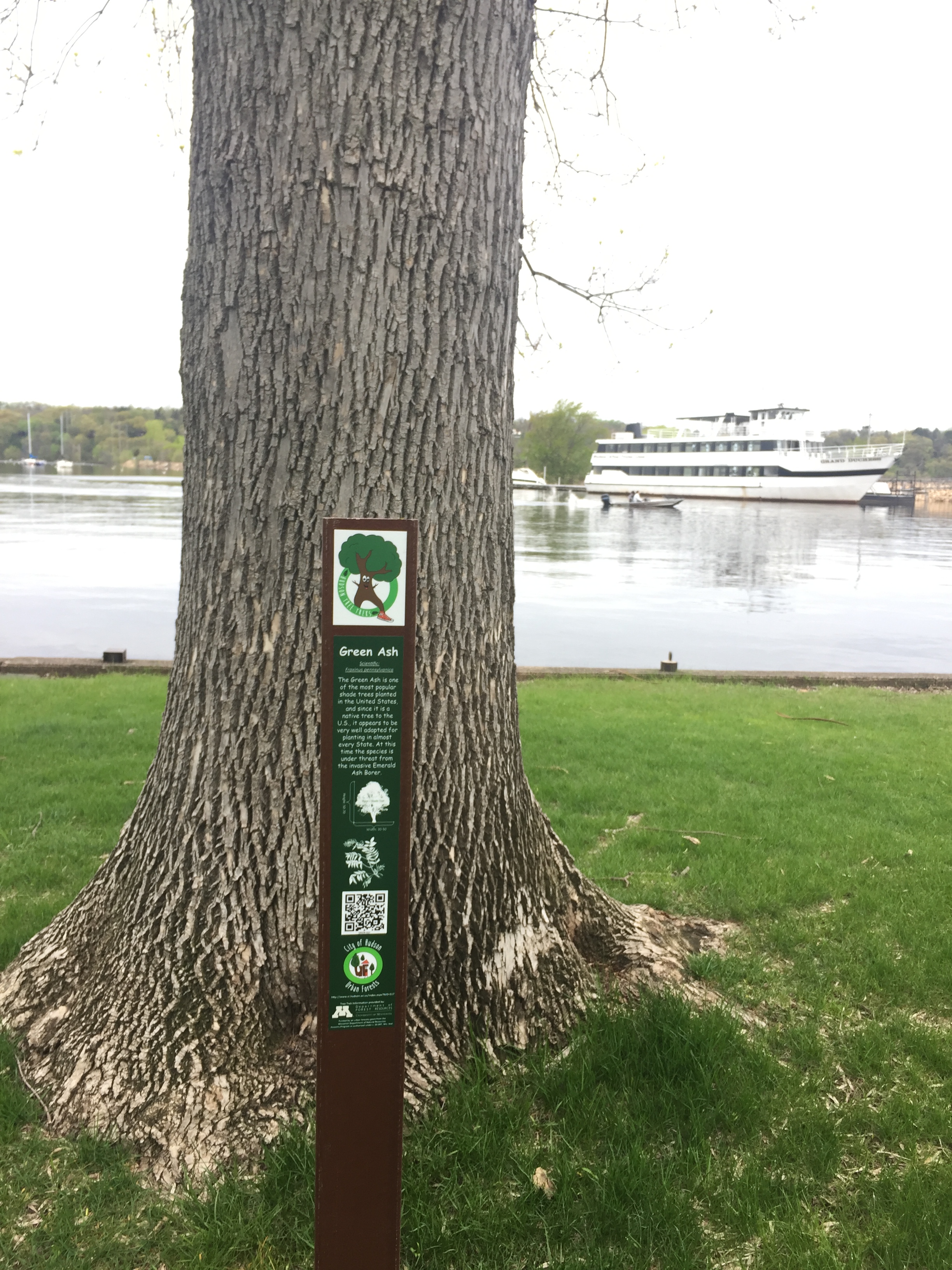 Lakefront Park, Hudson