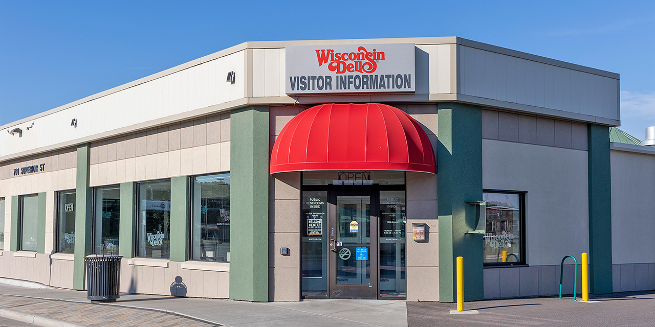 Wisconsin Dells Welcome Center Entrance