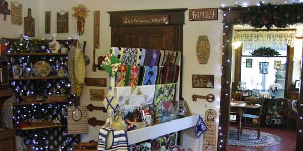 Handmade Pottery &amp; Fiber (Wool) Crafts plus Handpainted Decor