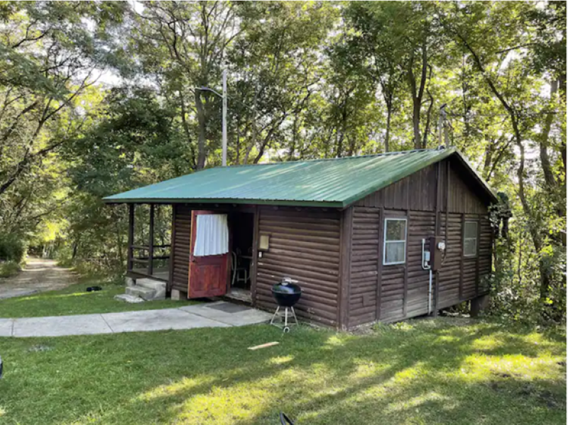 Glacier Hills Rustic Cabin #6