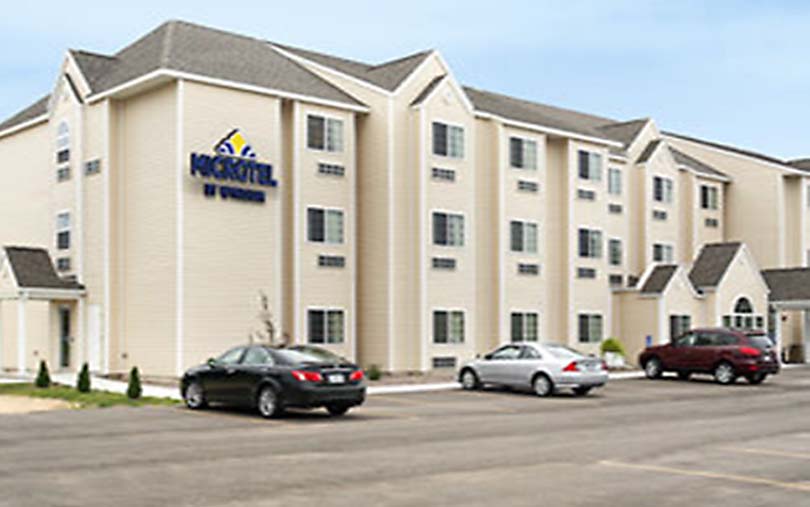 Microtel Inn & Suites by Wyndham Roseville/Detroit Area from $11. Roseville  Hotel Deals & Reviews - KAYAK