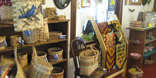 Hand-weaved Baskets &amp; Hand-quilted Items