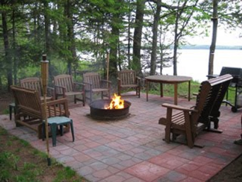 Quiet evening at the patio and fire pit!