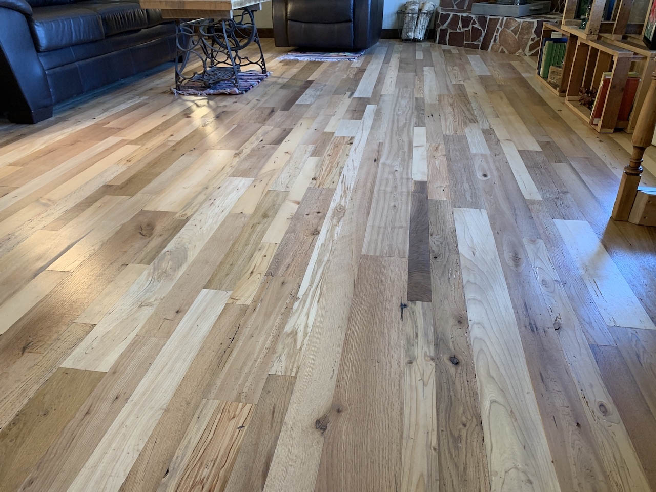 Our Center Cut reclaimed wood flooring is a mixture of species cut from vintage barn beams. The myriad of different grain patterns and wood colors make this a truly unique floor!