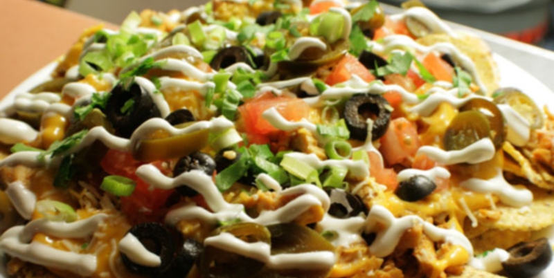 Seester's Chicken Nachos Supreme