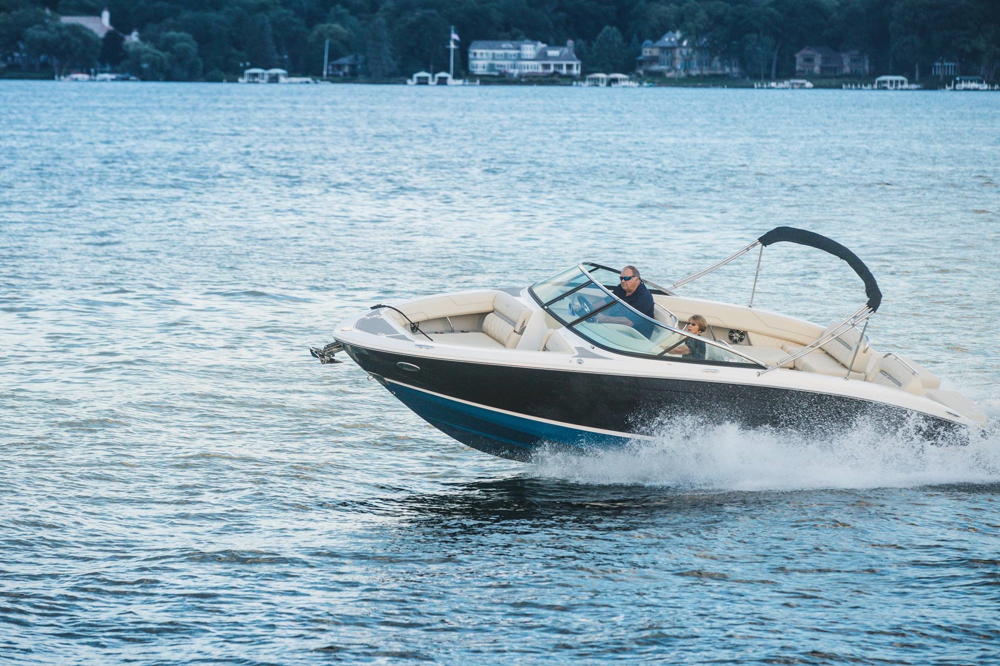 Speed boat from Jerry's Majestic Marine