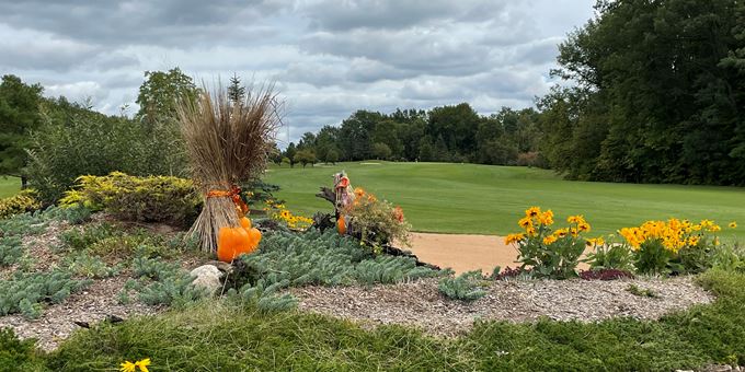 Lots of Fall charm when you come and golf Hilly Haven Golf Course. You will see pumpkins, scarecrows, along with the beautiful natural color from the trees. It&#39;s a beautiful time to golf.