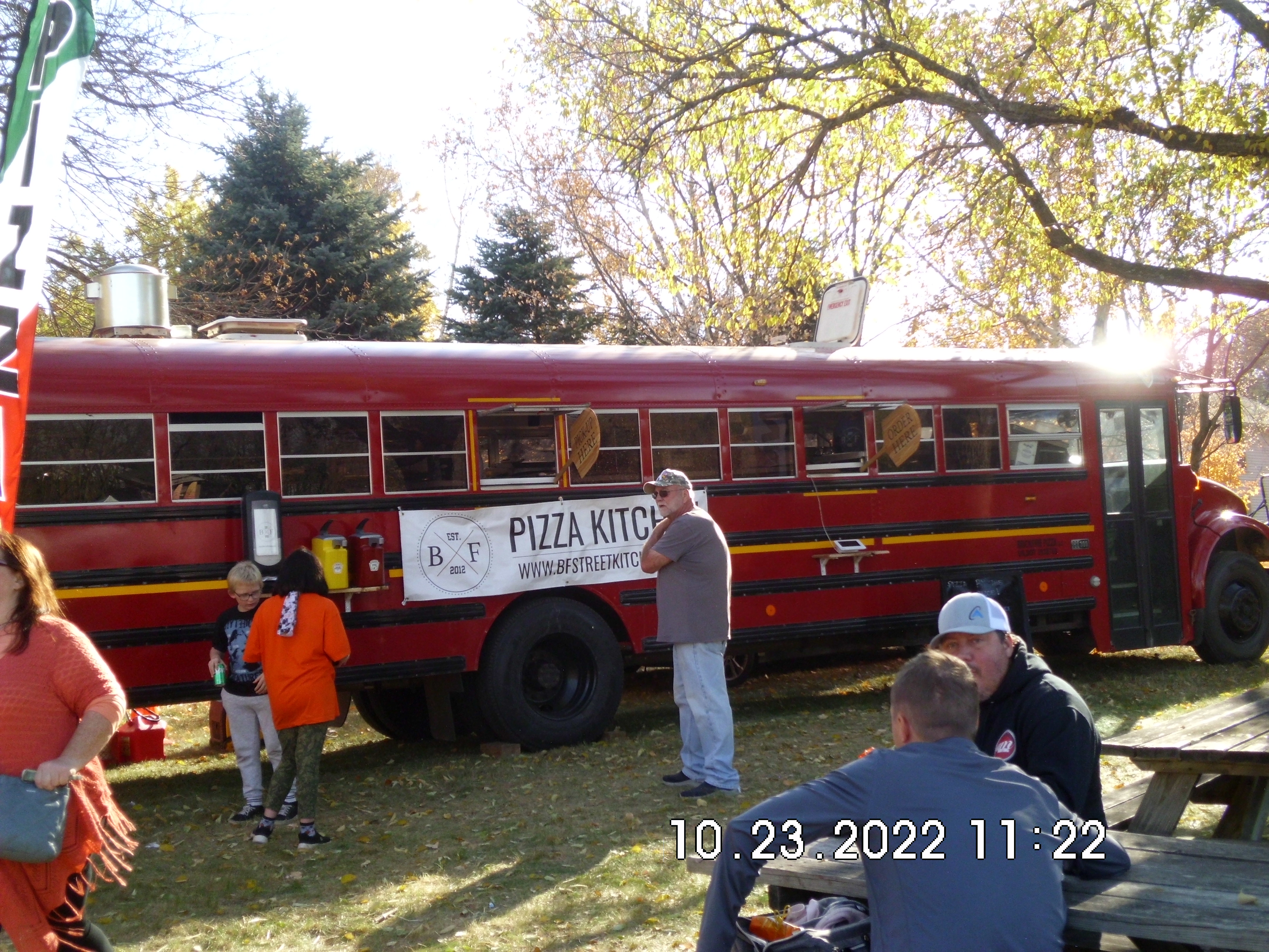 Pizza Kitchen in a school bus!! Yummy