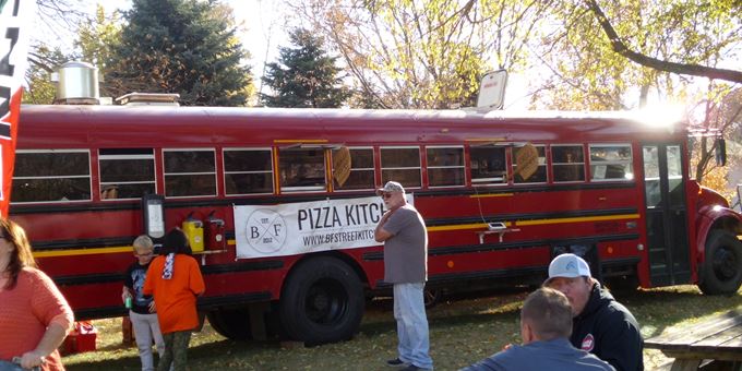 Pizza Kitchen in a school bus!! Yummy