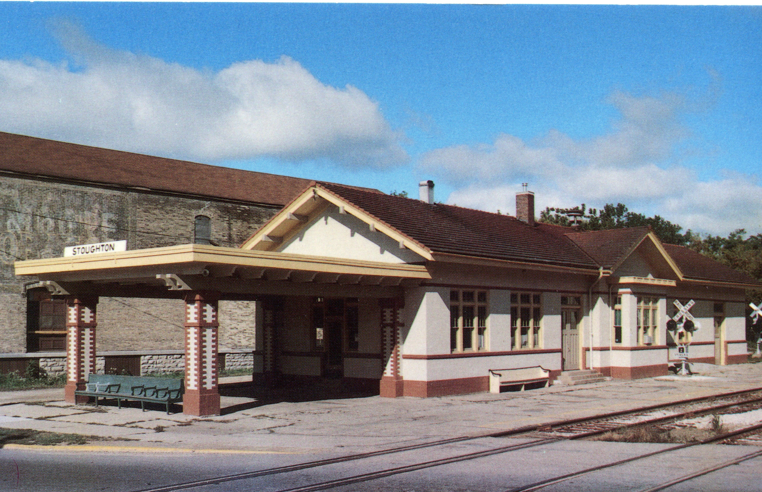 Visitor Information at 532 E. Main St. - The Old Train Depot