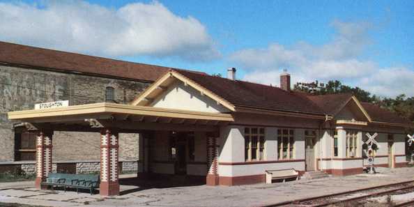 Visitor Information at 532 E. Main St. - The Old Train Depot