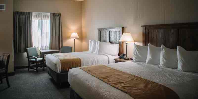 Double Queen Room at The Lodge At Mauston