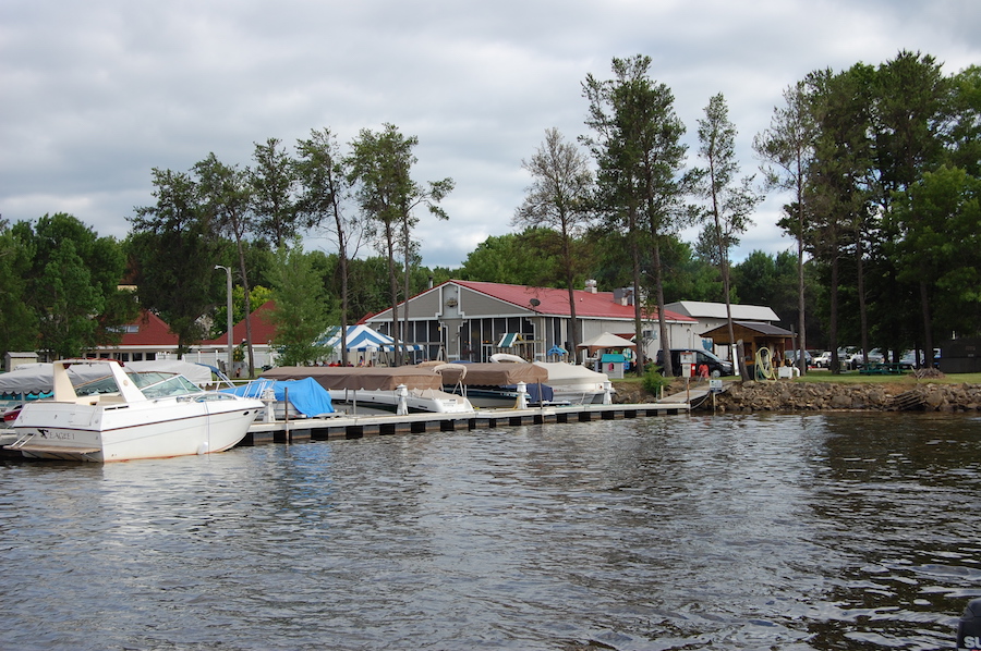 The Dirty Turtle, Waterfront Pub &amp; Grill