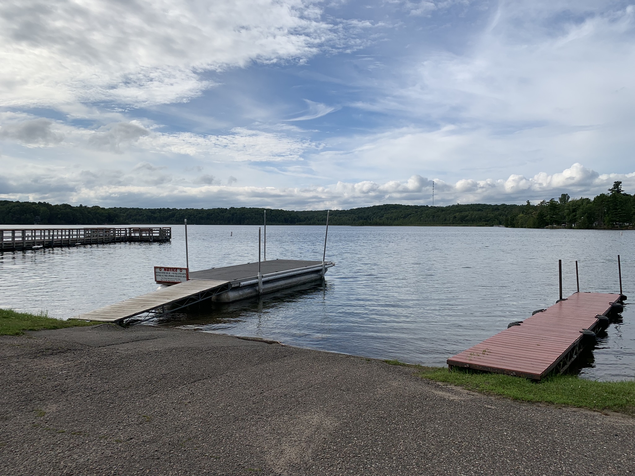 White Lake’s boat launch and kayak launch provide convenient access to the water for both anglers and paddlers, while a nearby fishing pier invites visitors to cast a line and enjoy the serene lake views.