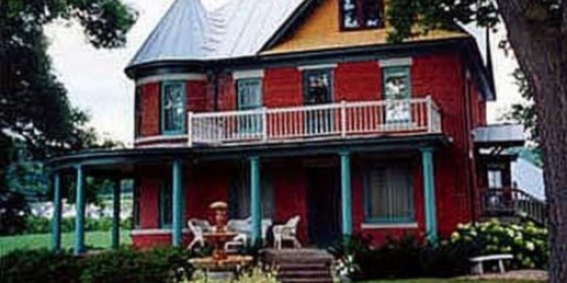 Four Gables Bed & Breakfast Travel Wisconsin