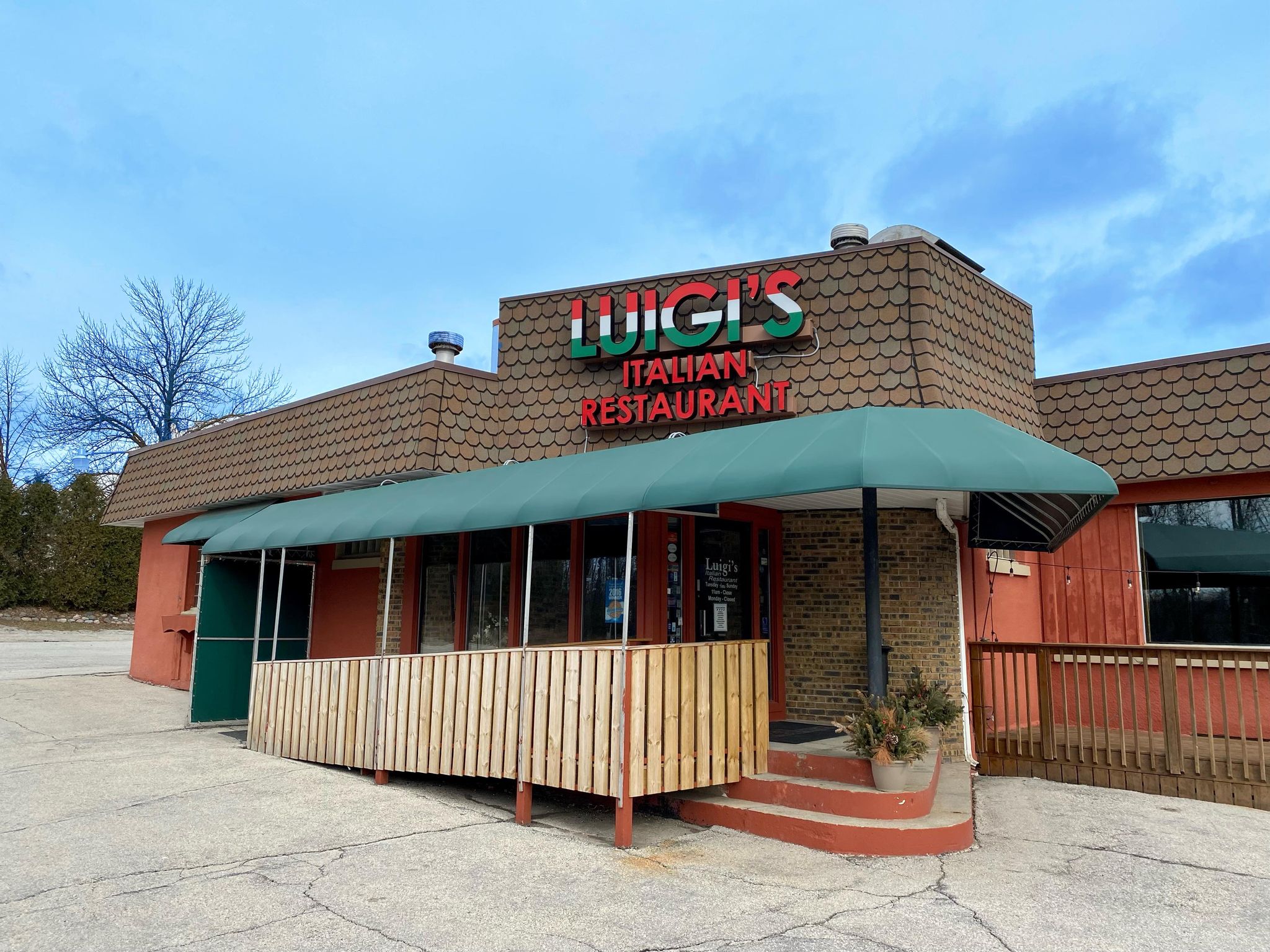 Luigi's clearance italian restaurant