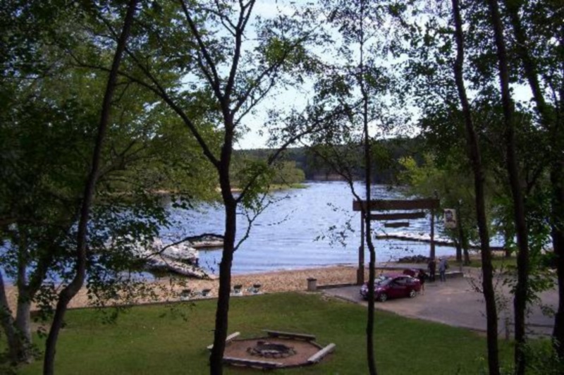 Rivers Edge Bait Shop And Boat Rentals Wisconsin Dells Wi Shop Poin