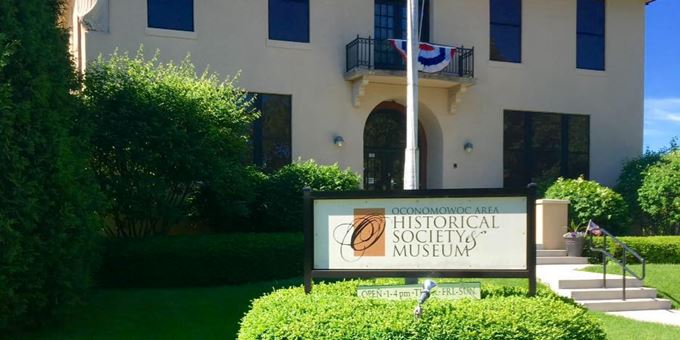 Entrance to the Oconomowoc Historical Society and Museum