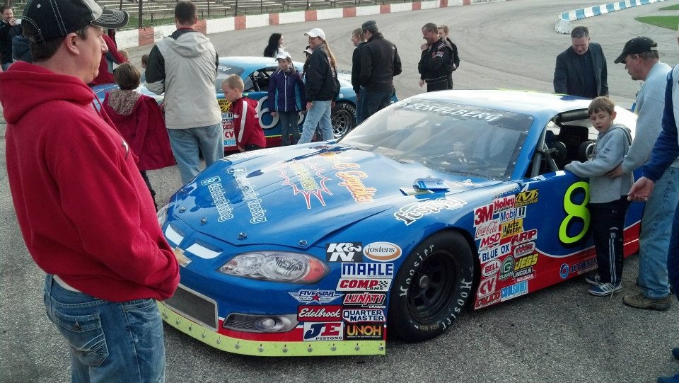 Fan meet and greet with a couple drivers.