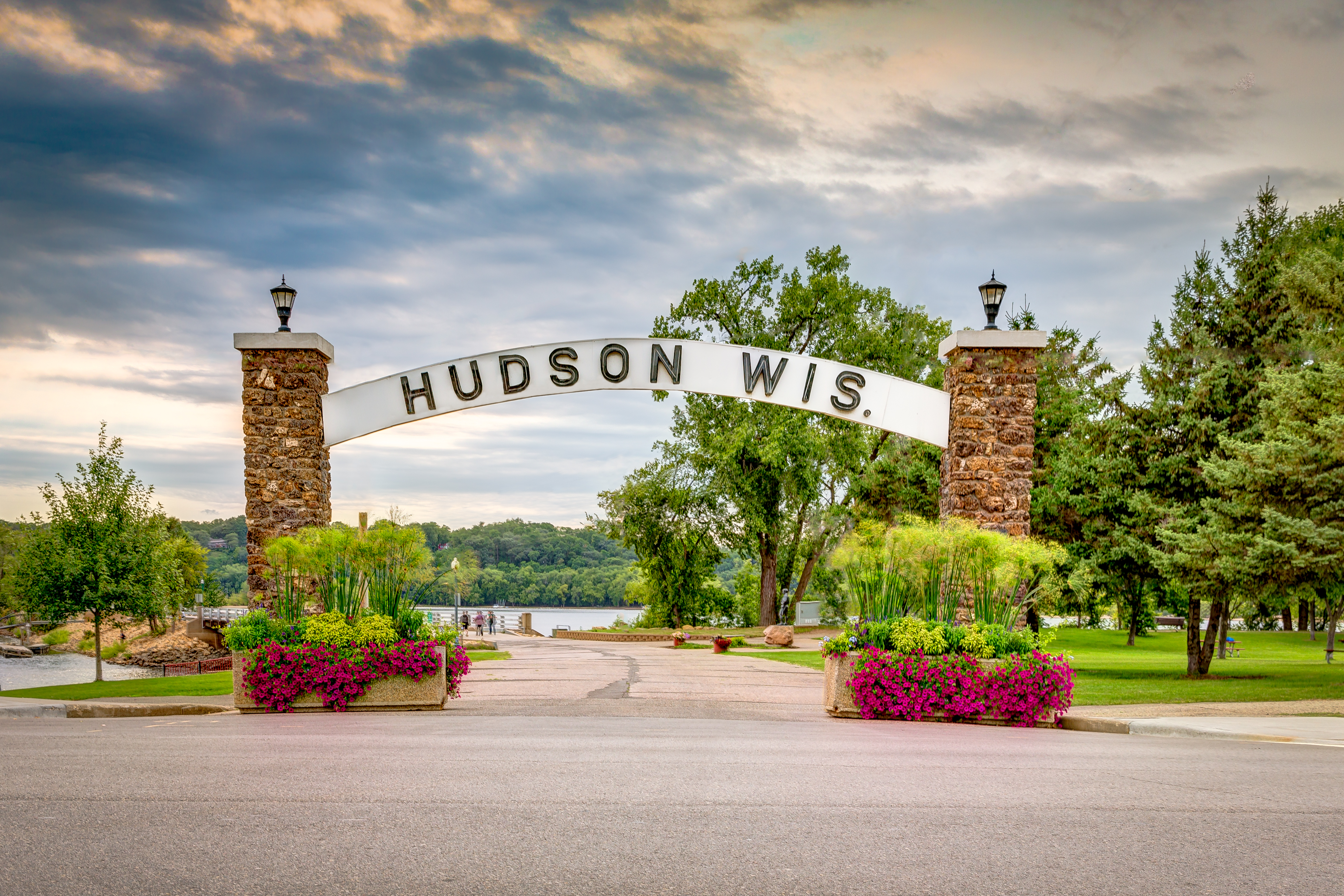 Hudson Area Chamber Of Commerce Tourism Travel Wisconsin