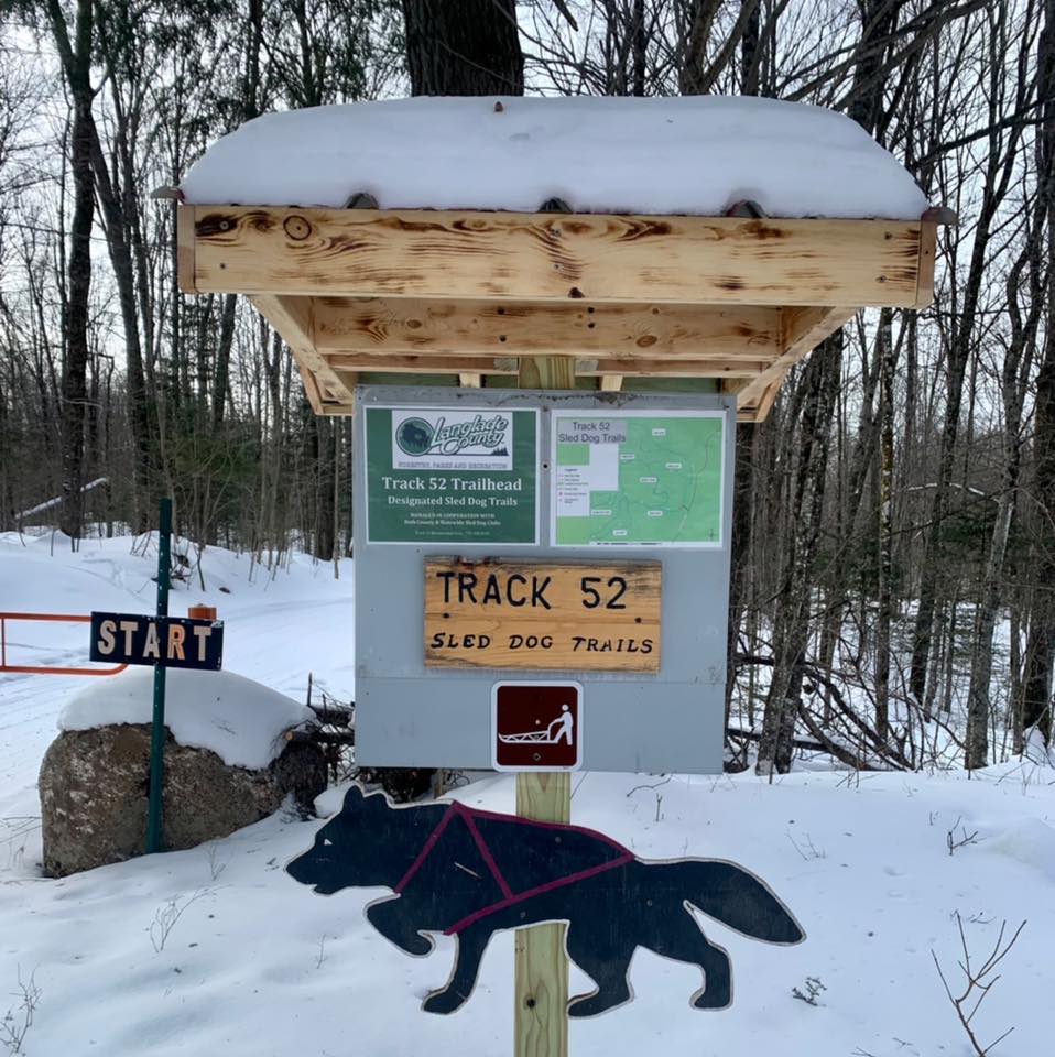 Track 52 Trailhead information.