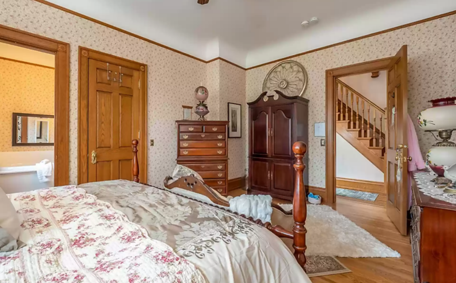 Bedroom with bathroom in historic Bed and Breakfast Wisconsin Rapids