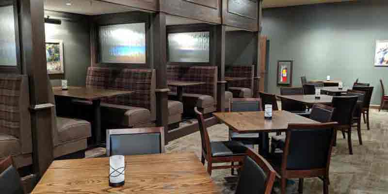 Dining at the The Lodge At Mauston's Broken Spur Steak and Seafood