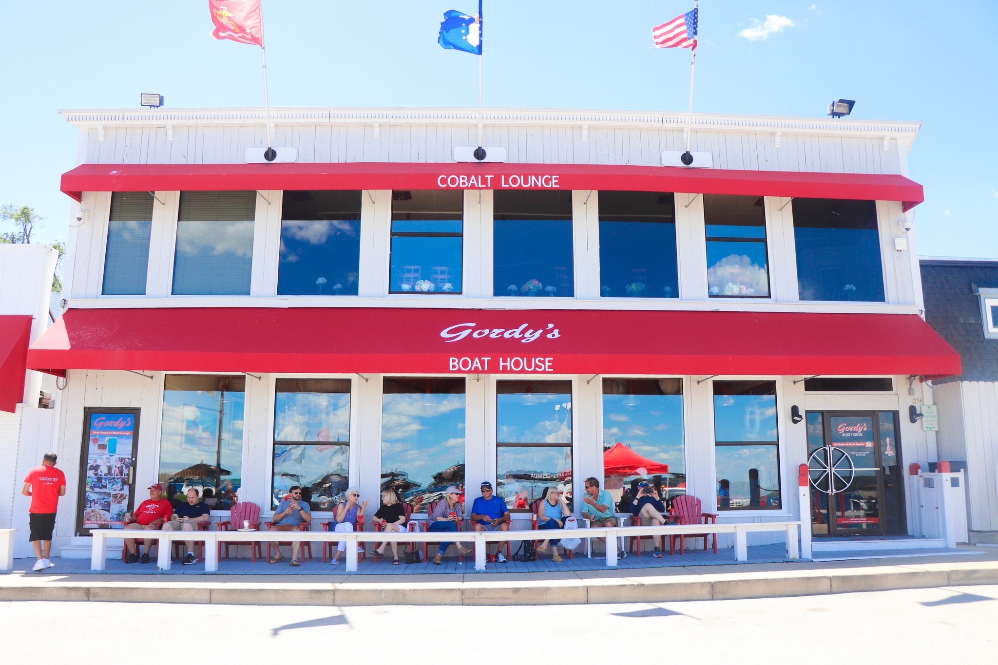 Front of Gordy's Boathouse Restaurant.