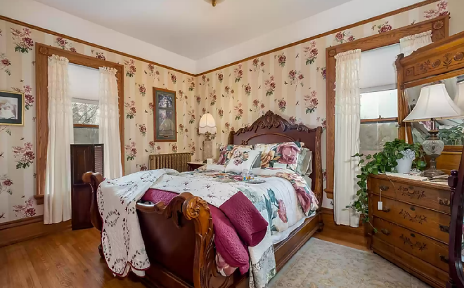 Bedroom in historic Bed and Breakfast Wisconsin Rapids